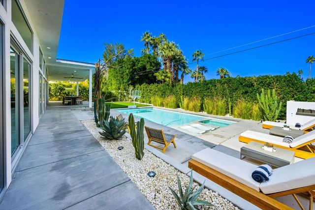 73286 Goldflower Street, Palm Desert, CA 92260