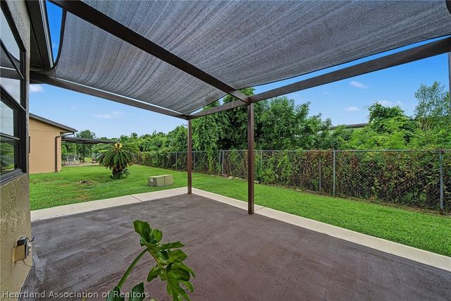 2418 Hidden Creek Circle, Sebring, FL 33870