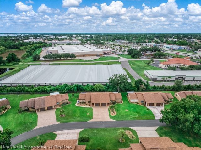 2418 Hidden Creek Circle, Sebring, FL 33870