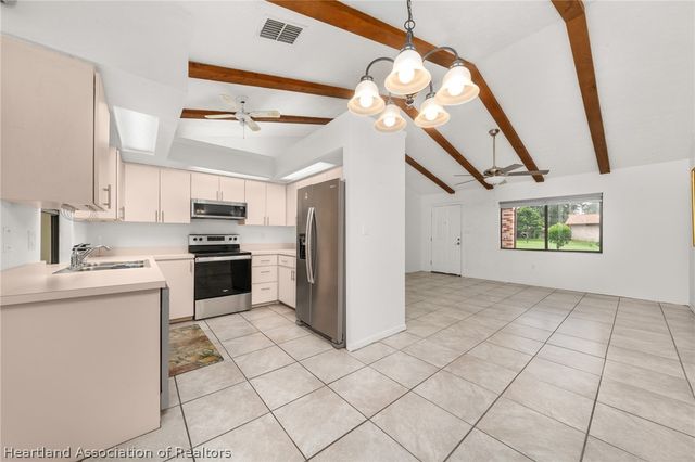 2418 Hidden Creek Circle, Sebring, FL 33870