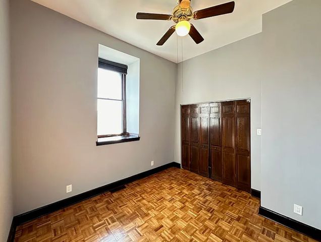 238 S Ashland Avenue, Chicago, IL 60607
