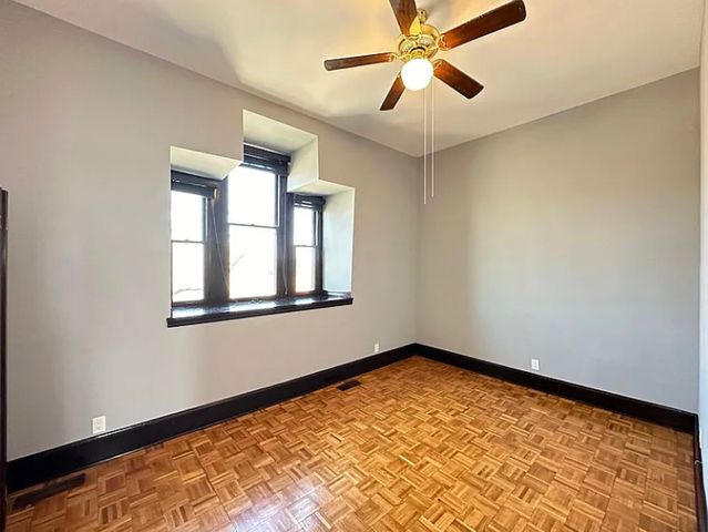 238 S Ashland Avenue, Chicago, IL 60607