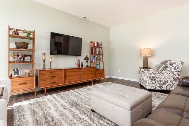 3275 Sinatra Way, Powell, OH 43065