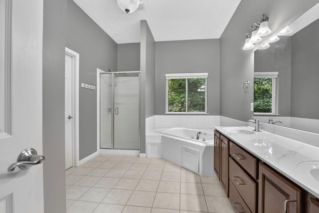 2899 Indian Summer Drive, Galena, OH 43021