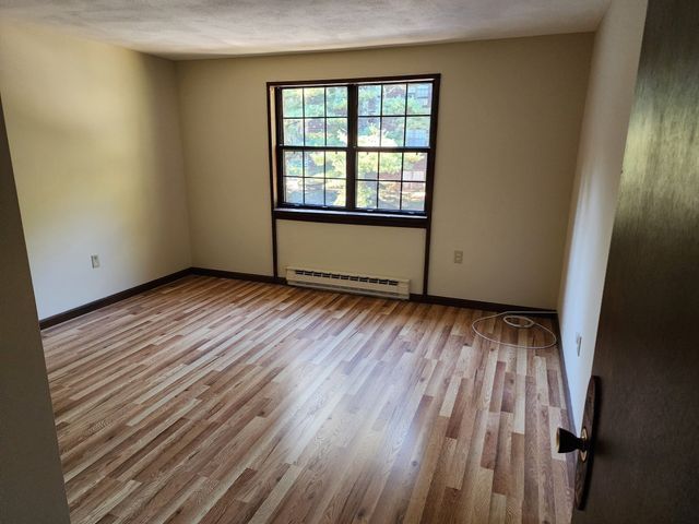 52 Swanson Ct B34, Boxborough, MA 01719