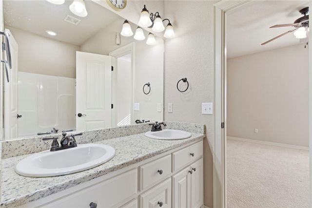 5704 SW Gunstock Road, Bentonville, AR 72713