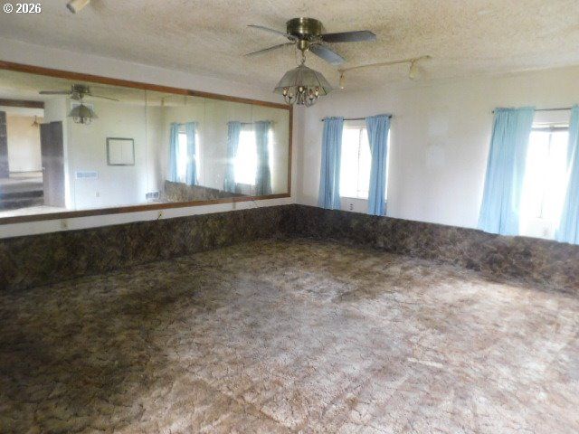 8621 Se STRAWBERRY Ln, Milwaukie, OR 97267