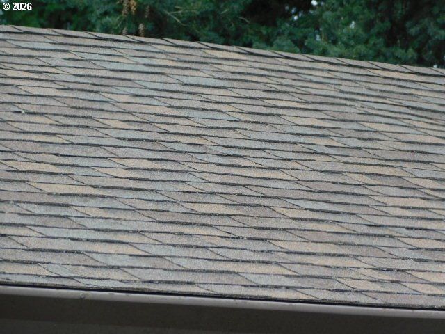 8621 Se STRAWBERRY Ln, Milwaukie, OR 97267