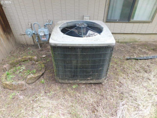 8621 Se STRAWBERRY Ln, Milwaukie, OR 97267