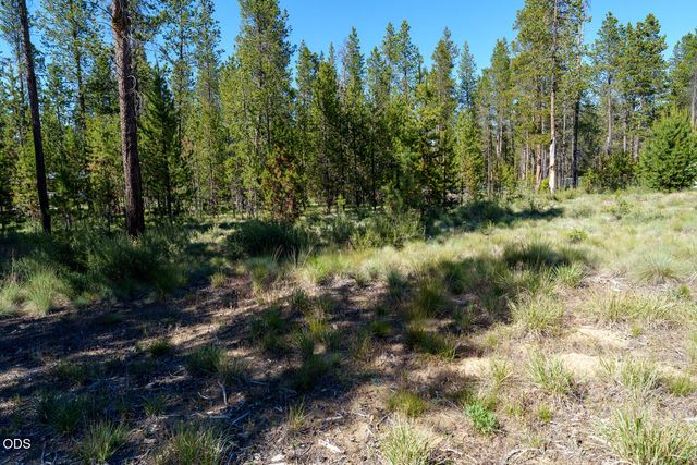 17044 Whittier Drive, Bend, OR 97707