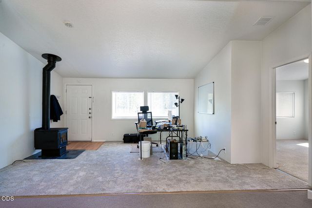 17044 Whittier Drive, Bend, OR 97707