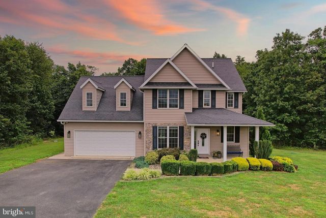 194 MEADOWLAND DR, Ridgeley, WV 26753