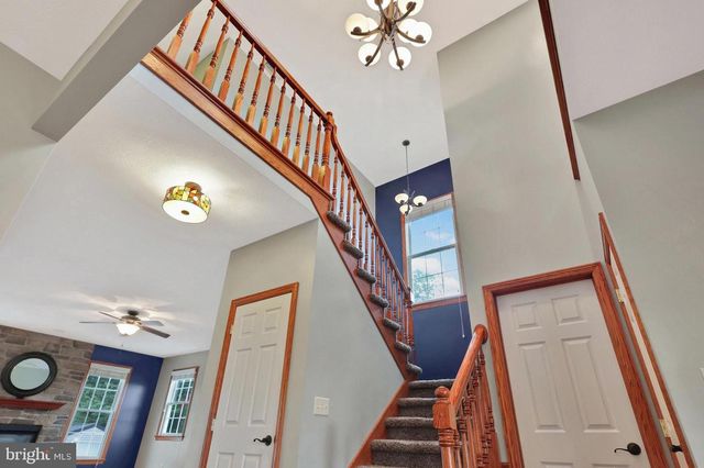 194 MEADOWLAND DR, Ridgeley, WV 26753