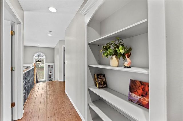 15636 S Gallery Street, Olathe, KS 66062