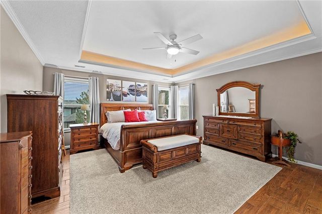 15636 S Gallery Street, Olathe, KS 66062