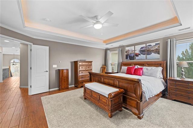 15636 S Gallery Street, Olathe, KS 66062