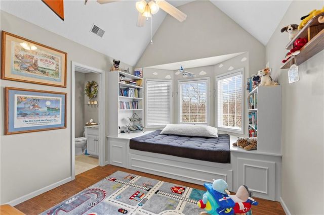 15636 S Gallery Street, Olathe, KS 66062