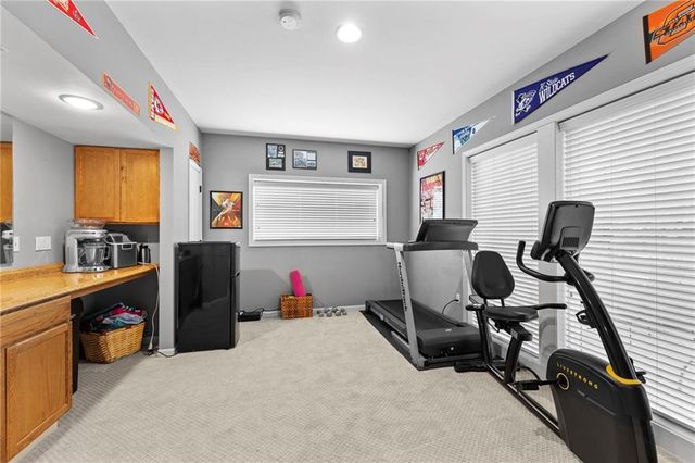 15636 S Gallery Street, Olathe, KS 66062