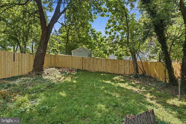 5807 DADE ST, Capitol Heights, MD 20743