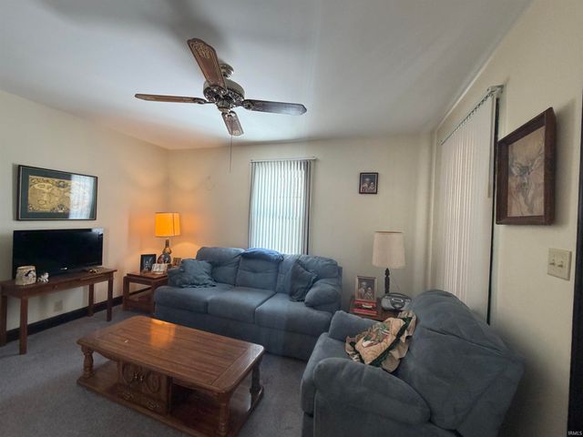 2020 E Blackford Avenue, Evansville, IN 47714