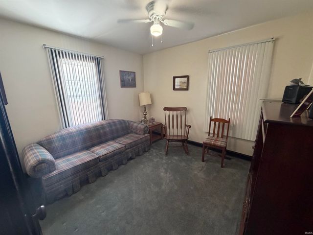 2020 E Blackford Avenue, Evansville, IN 47714