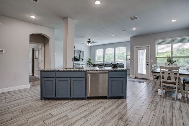 167 Summit Court, Lavon, TX 75166