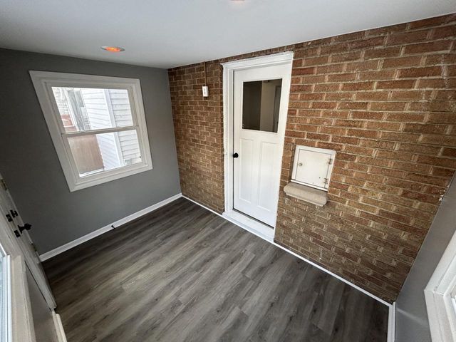 402 N 68th STREET, Milwaukee, WI 53212