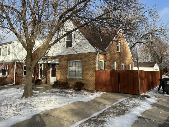 402 N 68th STREET, Milwaukee, WI 53212