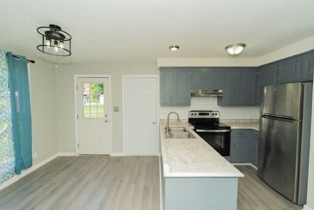 615 Doane Dr, Clarksville, TN 37042
