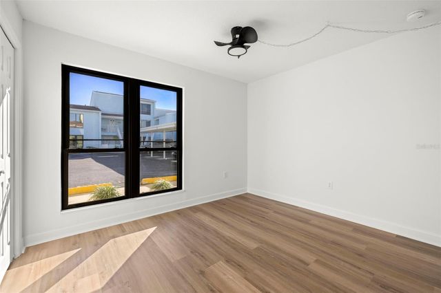 1 WINDRUSH BOULEVARD 19, Indian Rocks Beach, FL 33785