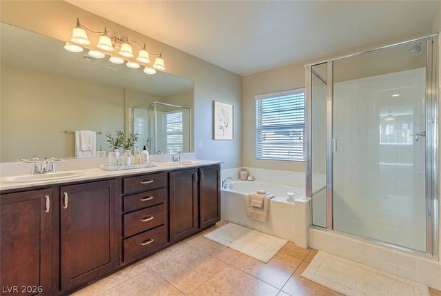 5723 Shadow Bend Drive, Las Vegas, NV 89135