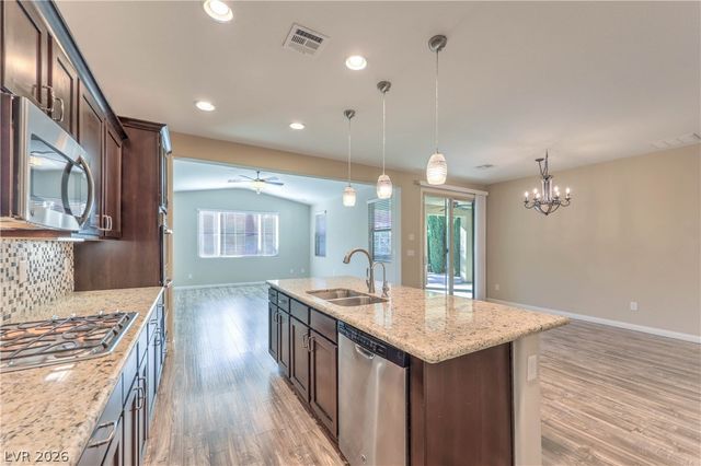 5723 Shadow Bend Drive, Las Vegas, NV 89135