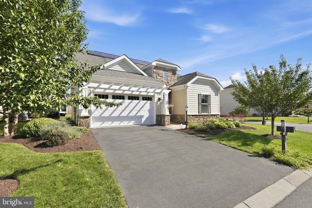 118 HARVESTER DR, Lake Frederick, VA 22630