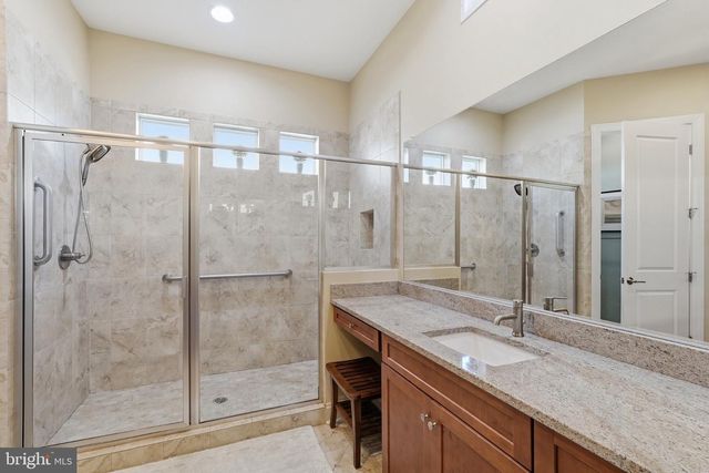 118 HARVESTER DR, Lake Frederick, VA 22630