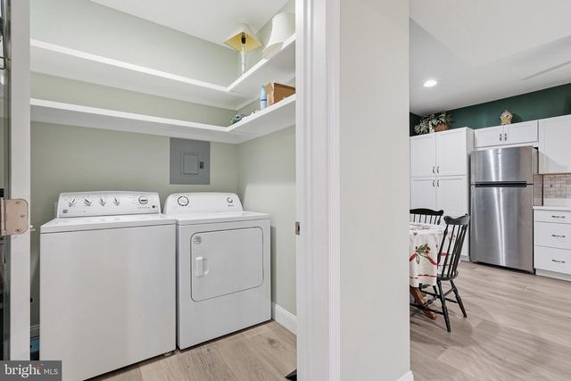 118 HARVESTER DR, Lake Frederick, VA 22630