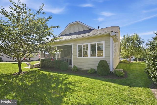 118 HARVESTER DR, Lake Frederick, VA 22630