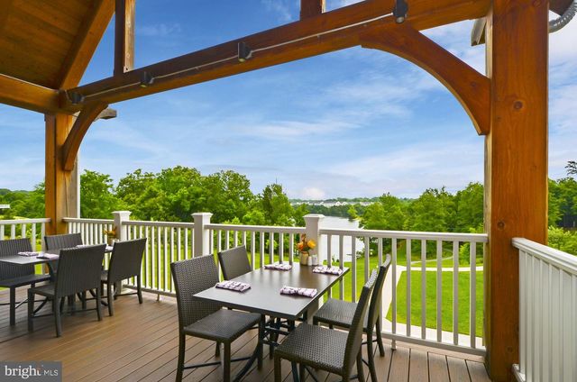 118 HARVESTER DR, Lake Frederick, VA 22630
