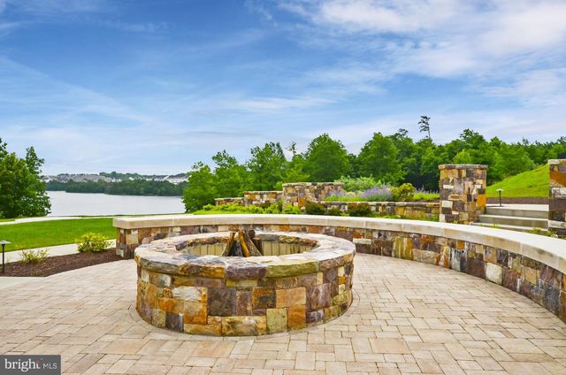 118 HARVESTER DR, Lake Frederick, VA 22630