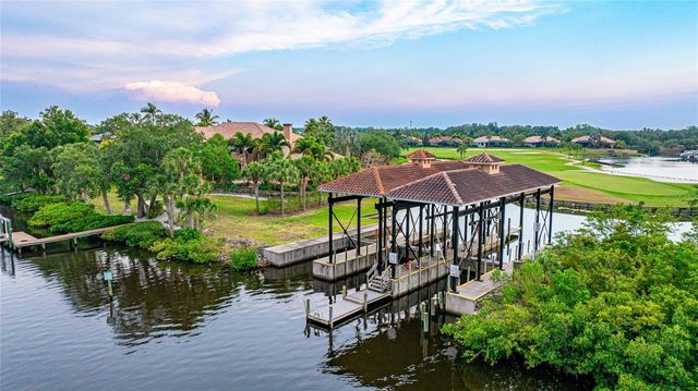 711 FOGGY MORN LANE, Bradenton, FL 34212