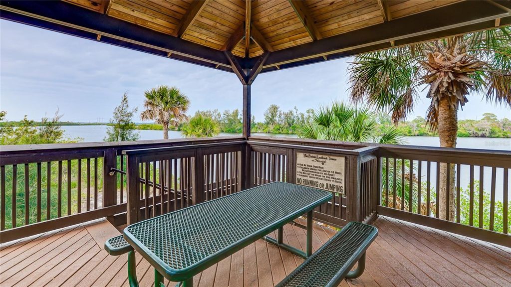 Image 65 of property listing at 711 FOGGY MORN LANE, Bradenton, FL 34212