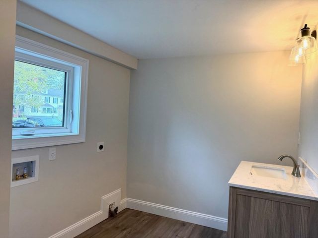 56 N.Broadway, Haverhill, MA 01832