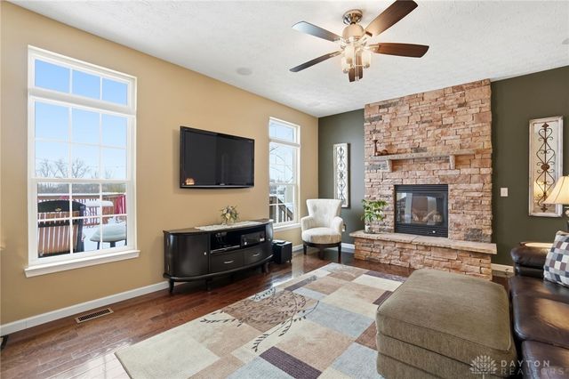 348 Beck Drive, Dayton, OH 45458