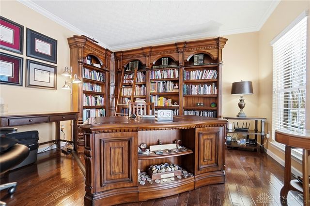 348 Beck Drive, Dayton, OH 45458