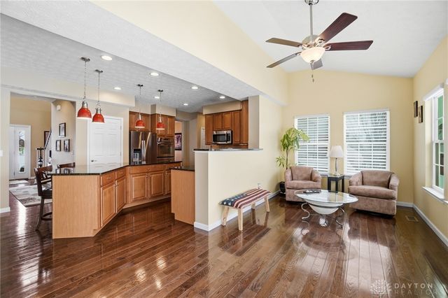 348 Beck Drive, Dayton, OH 45458