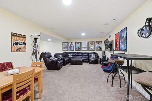 348 Beck Drive, Dayton, OH 45458