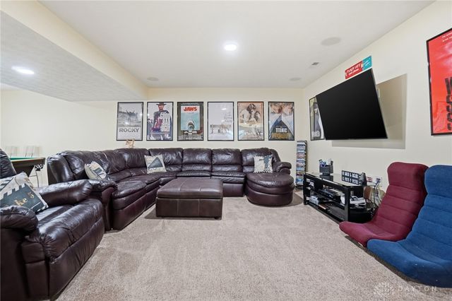 348 Beck Drive, Dayton, OH 45458