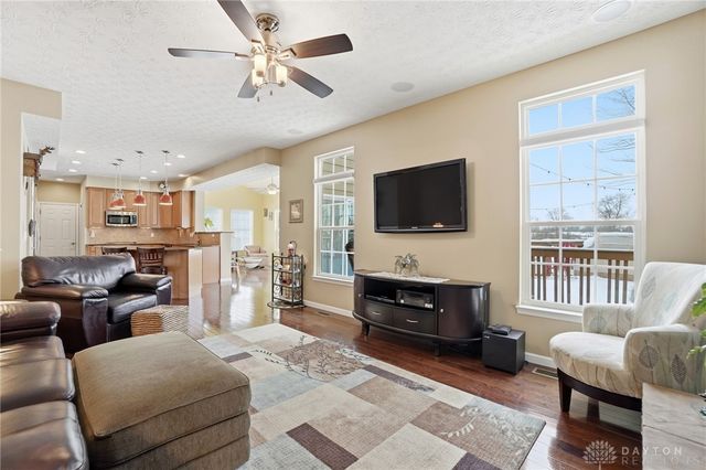 348 Beck Drive, Dayton, OH 45458