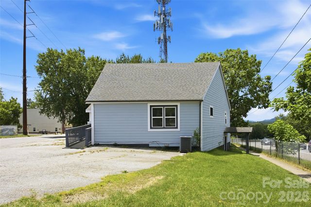 295 W Haywood Street, Asheville, NC 28801