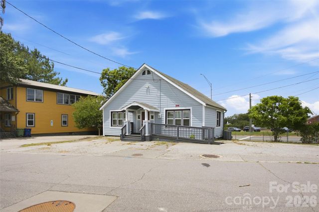 295 W Haywood Street, Asheville, NC 28801