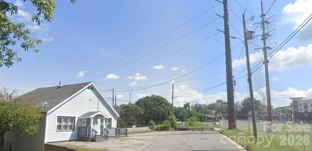 295 W Haywood Street, Asheville, NC 28801
